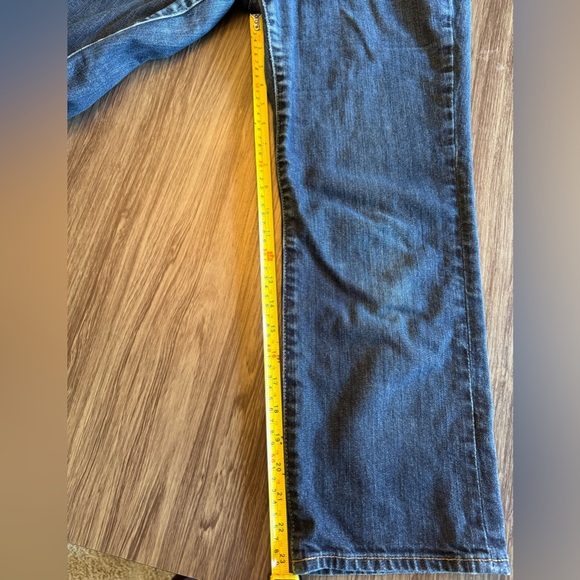 Lucky Brand ladies jeans - Picture 7 of 9